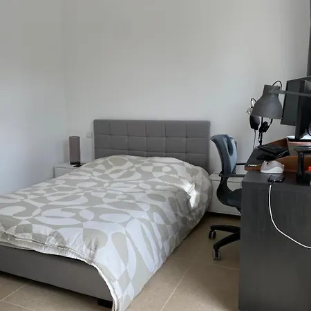 Walk To Town - Spacious W/ Pool アンティーブ